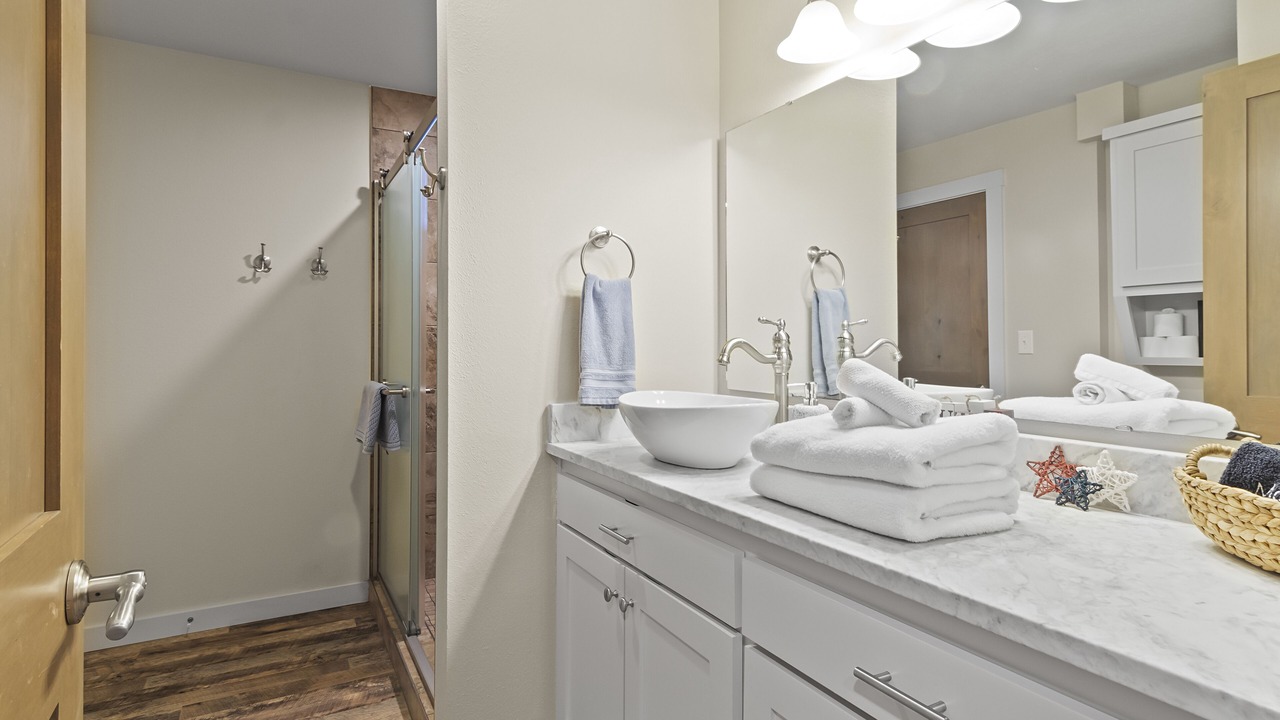 Photo of Bathroom in Beaver Shores