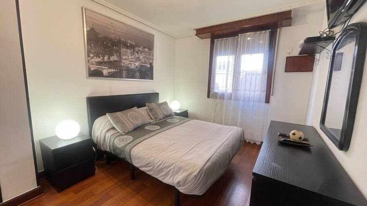 Photo of Bedroom in Bermeo