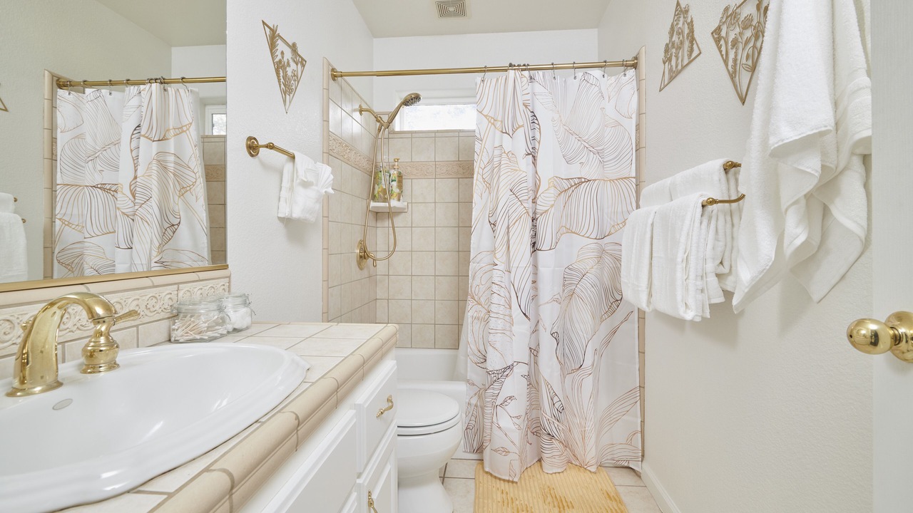 Photo of Bathroom in Oakhurst