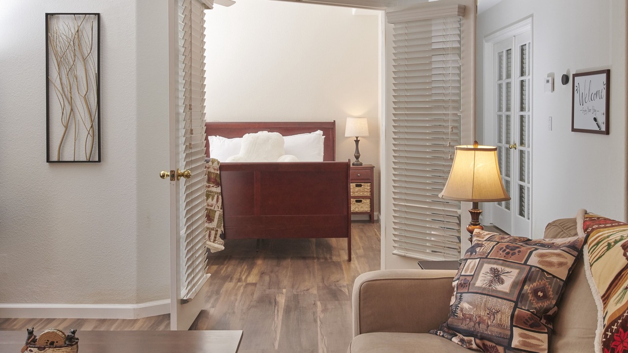 Photo of Bedroom in Oakhurst