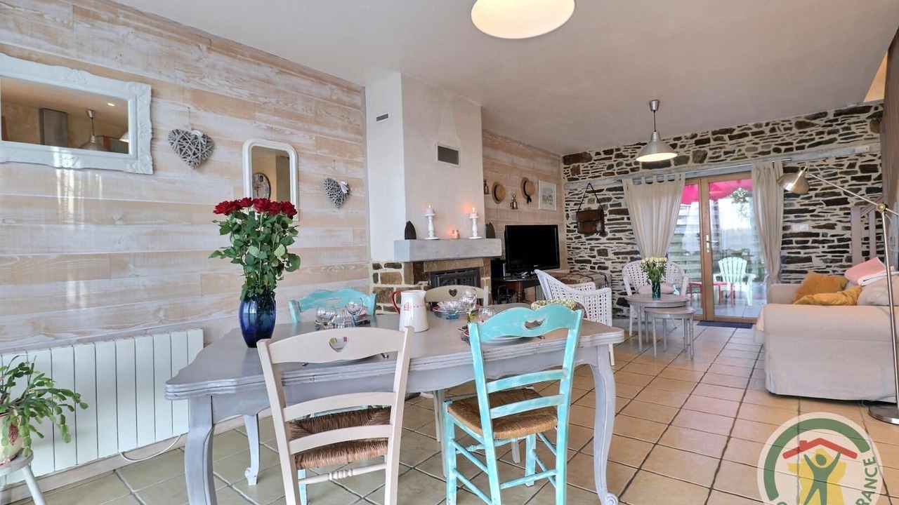 Photo of Livingroom in Mont-Dol