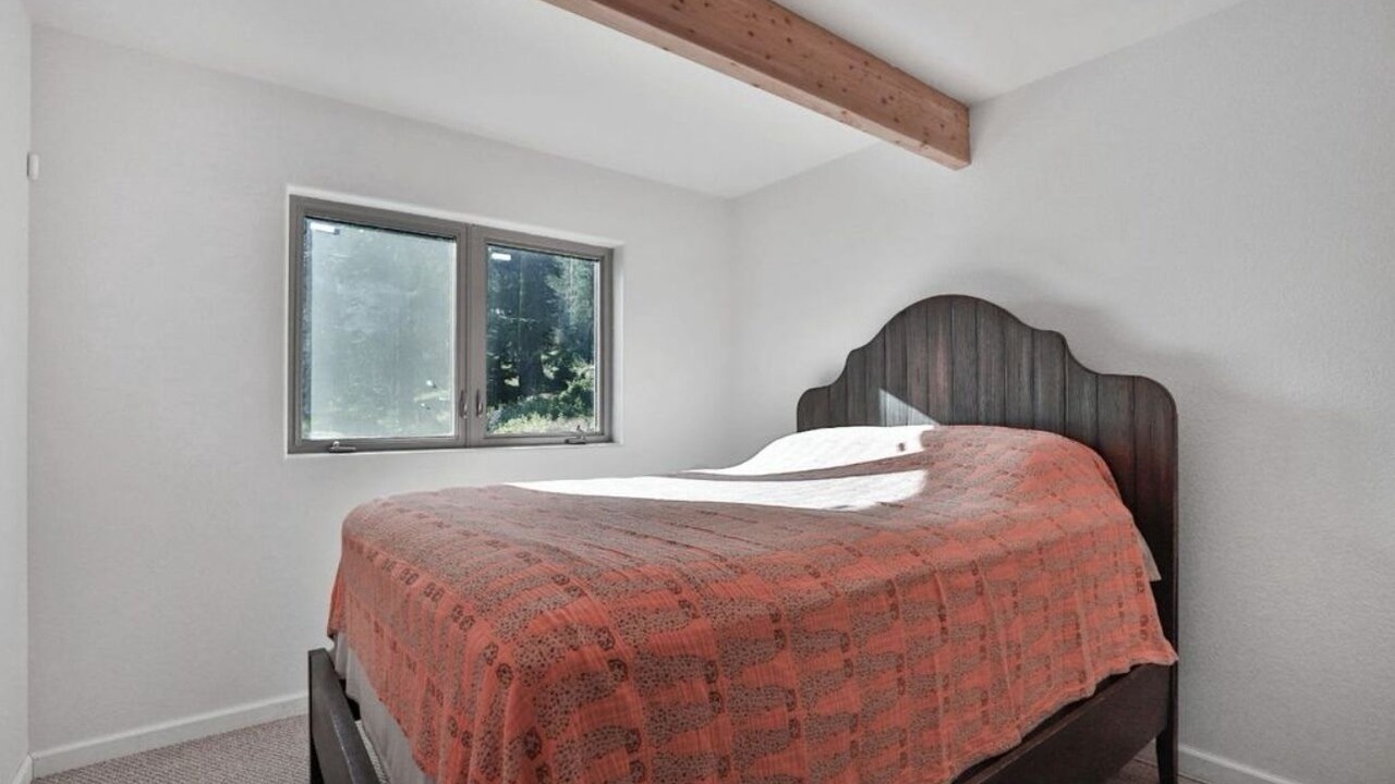Photo of Bedroom in Echo Lake