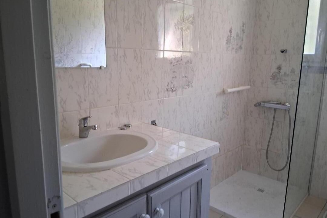 Photo of Bathroom in Grenade-sur-l'Adour
