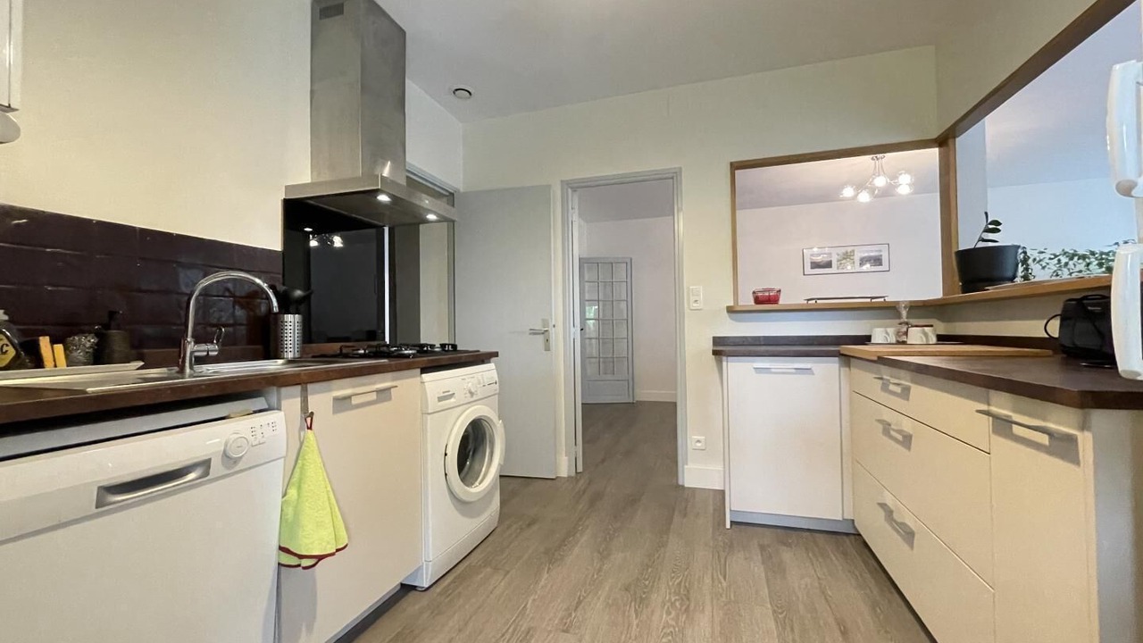 Photo of Kitchen in Souraide