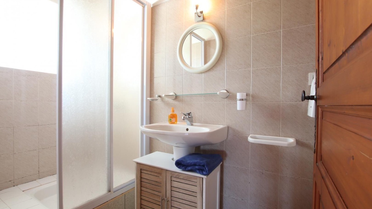 Photo of Bathroom in Macaye