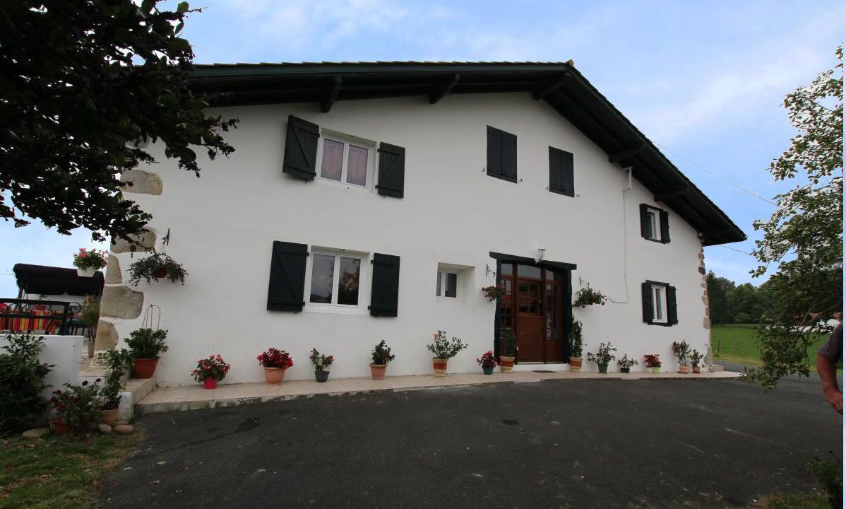 Photo of Outdoor in Macaye