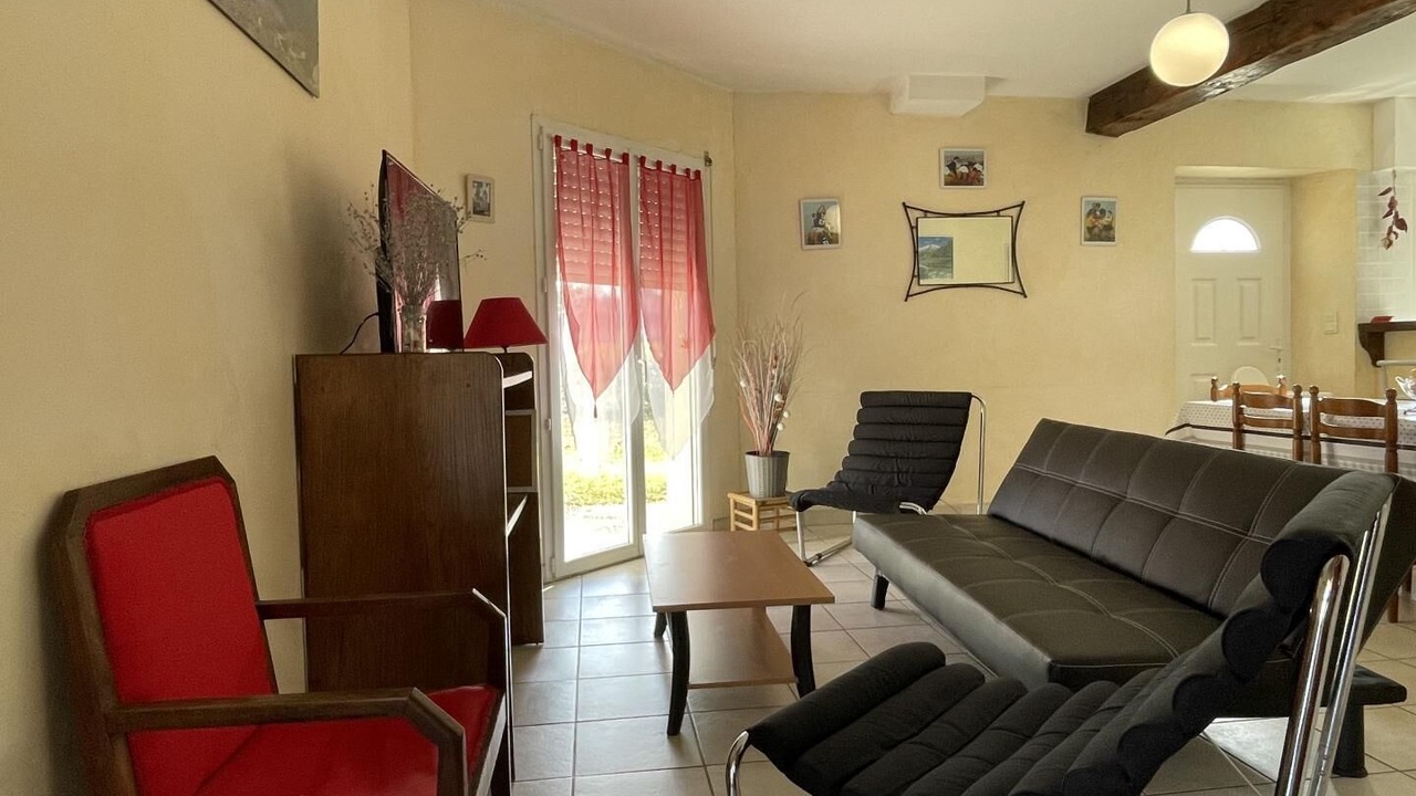 Photo of Livingroom in Ousse