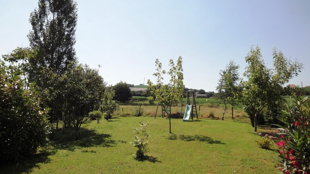 Photo of Others in Ousse