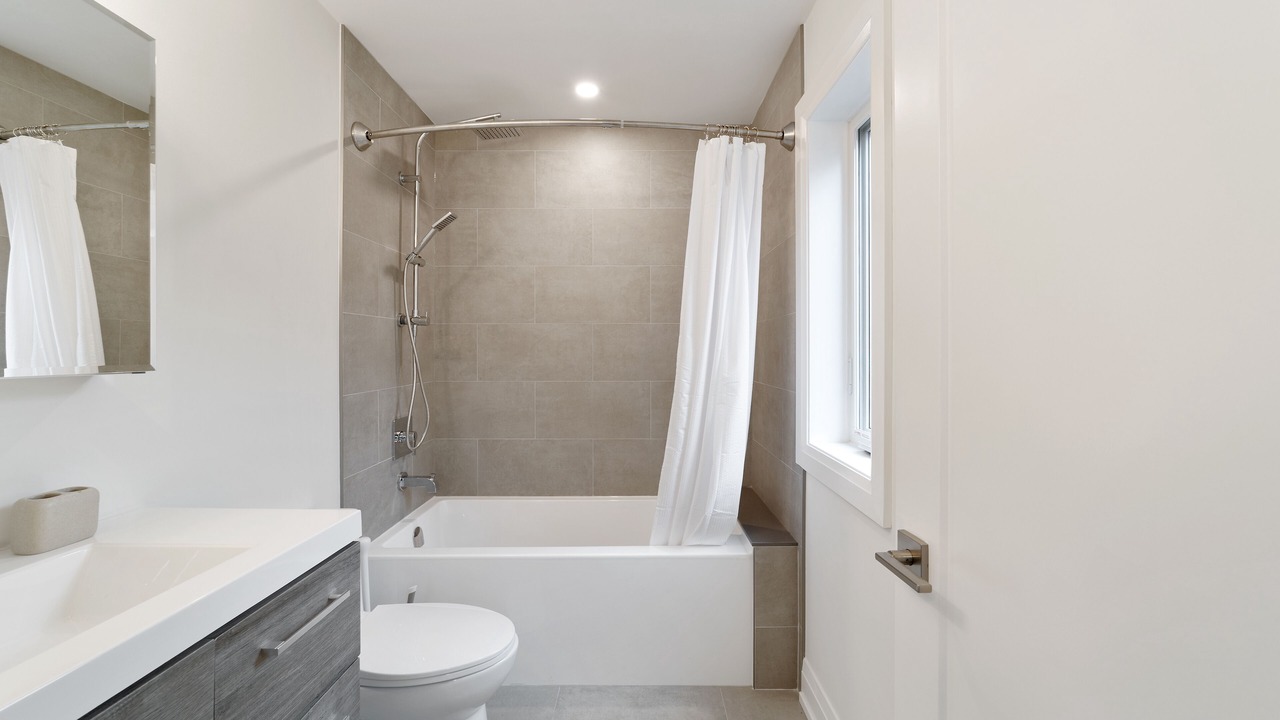 Photo of Bathroom in Seaton Village