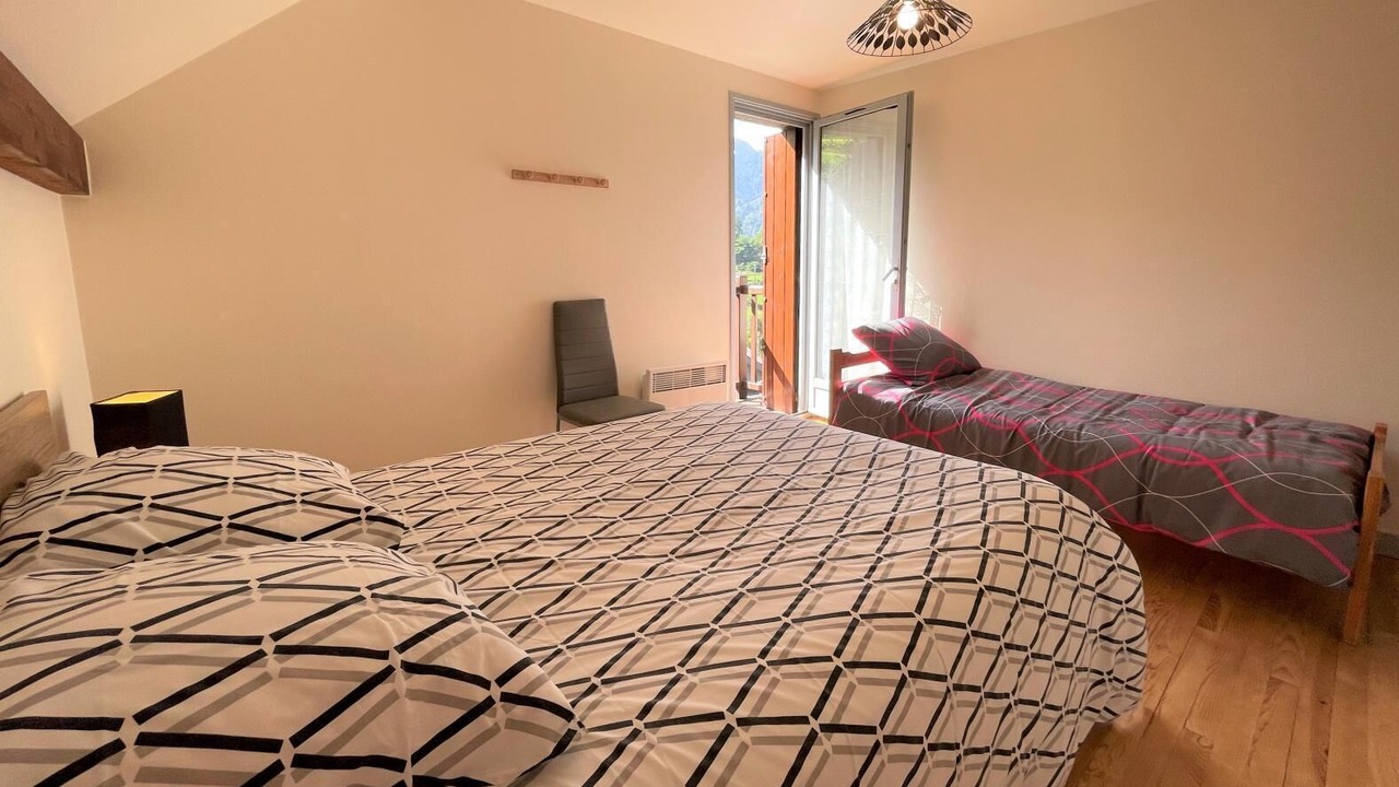 Photo of Bedroom in Beost
