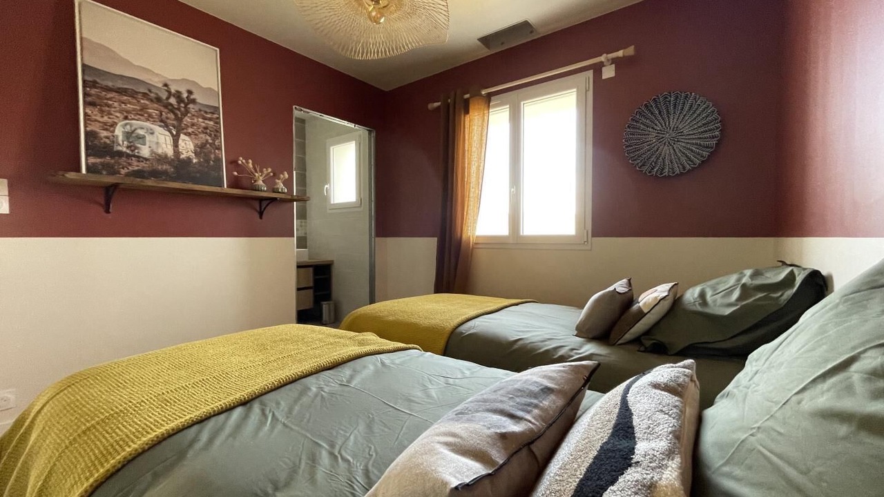 Photo of Bedroom in Jaxu