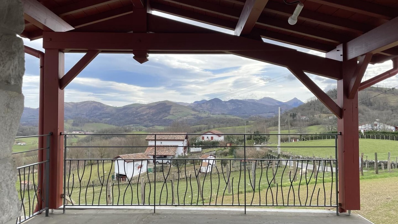 Photo of Outdoor in Jaxu