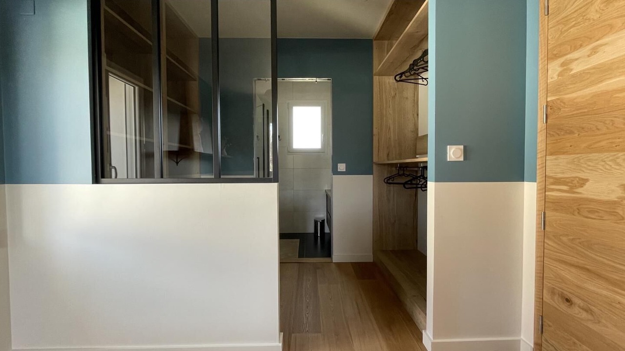 Photo of Others in Jaxu