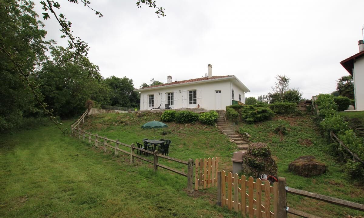 Photo of Outdoor in Uhart-Cize