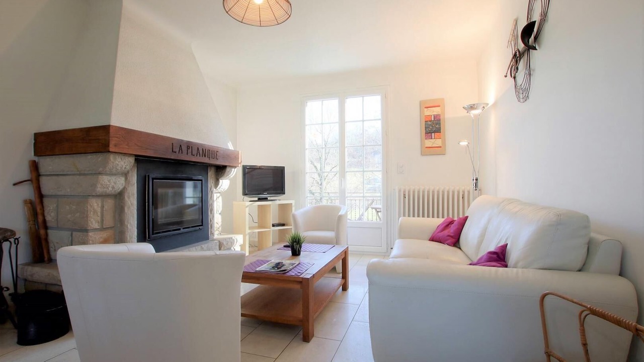 Photo of Livingroom in Uhart-Cize