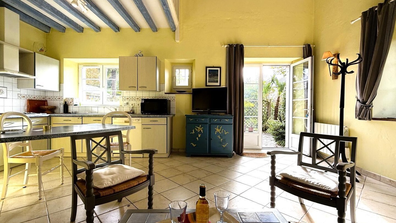 Photo of Kitchen in Assat