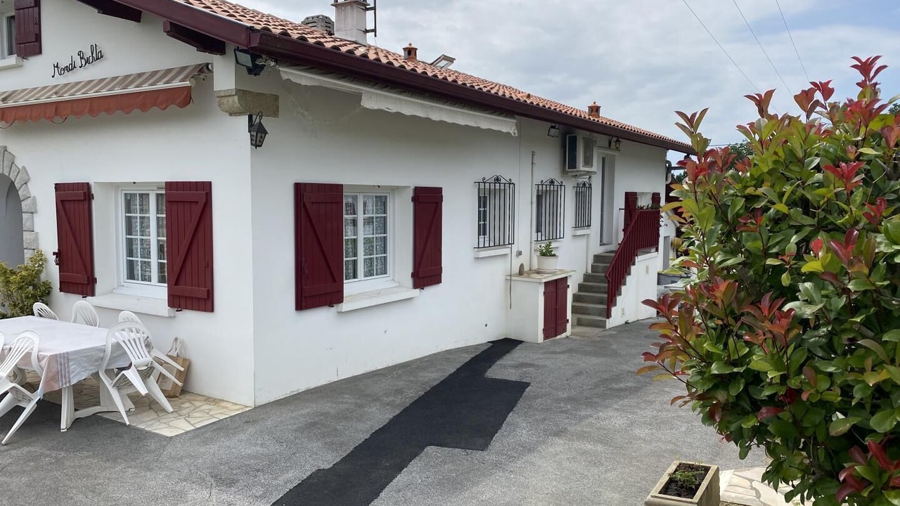 Photo of Outdoor in Halsou