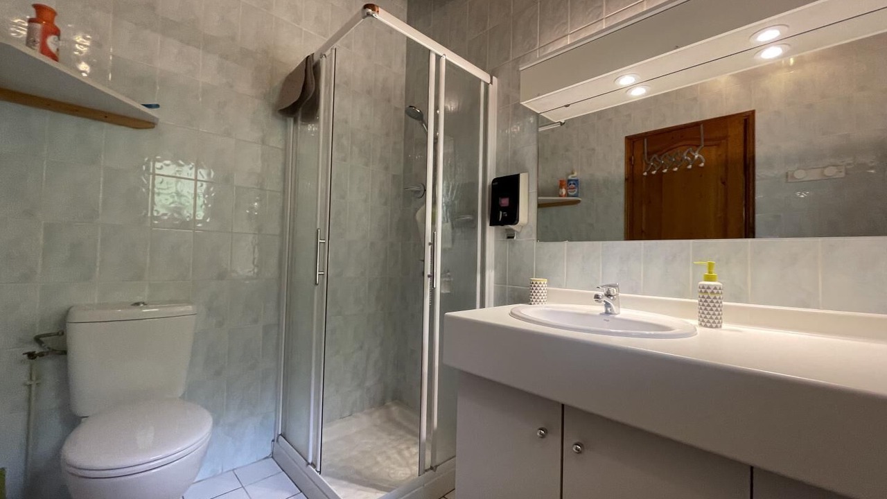 Photo of Bathroom in Uhart-Cize