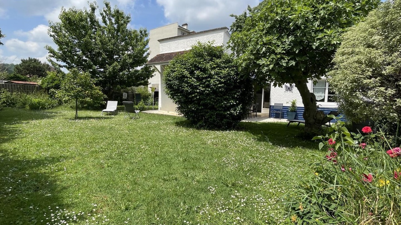 Photo of Outdoor in Jurancon