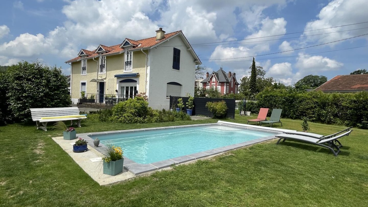 Photo of Outdoor in Jurancon