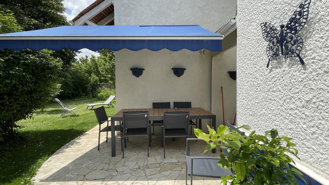 Photo of Outdoor in Jurancon