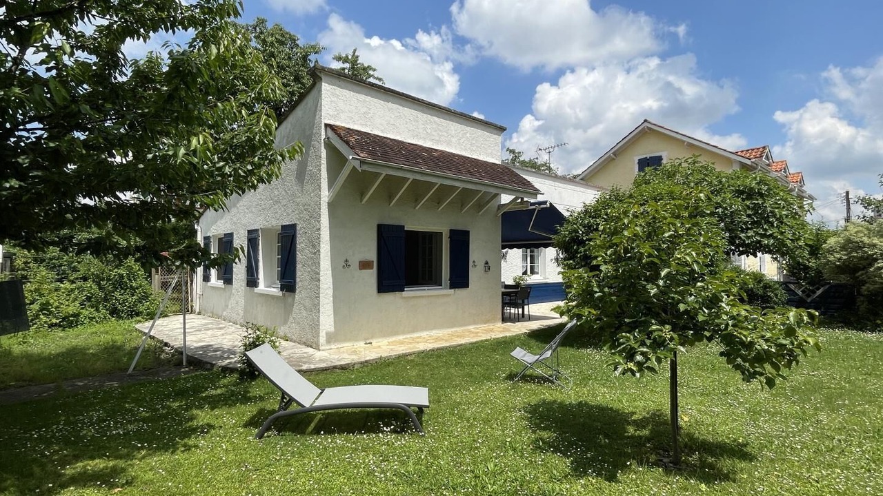 Photo of Outdoor in Jurancon