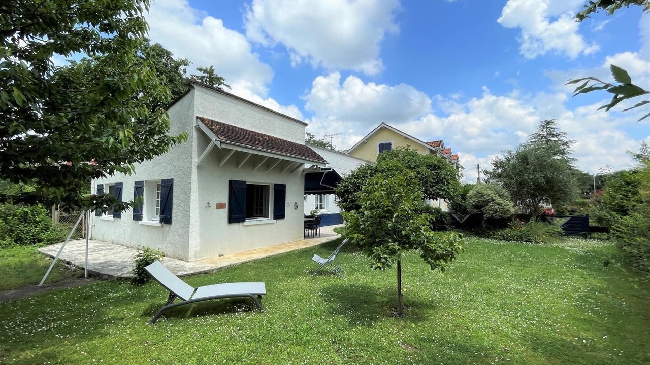 Photo of Outdoor in Jurancon