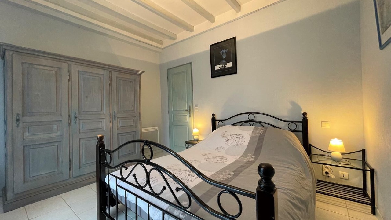 Photo of Bedroom in Laroin