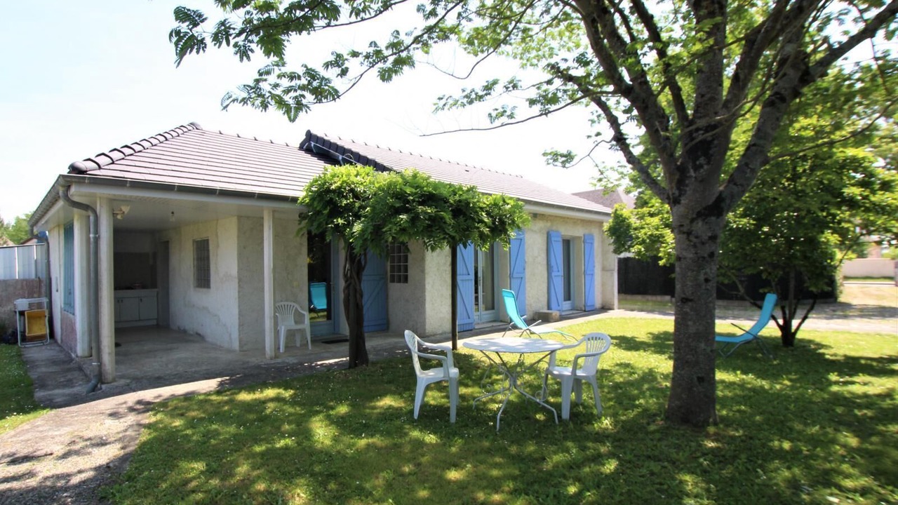 Photo of Outdoor in Laroin