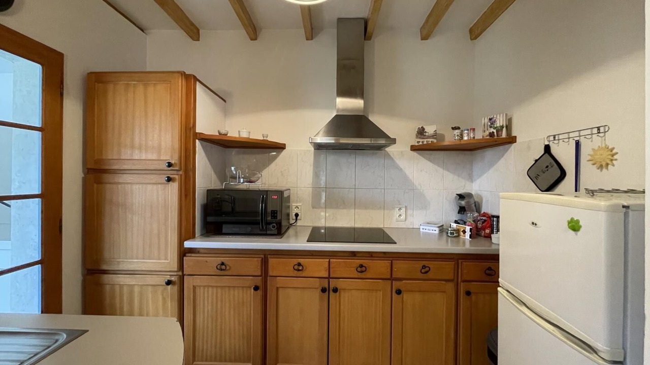 Photo of Kitchen in Laroin