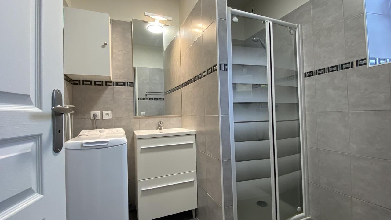 Photo of Bathroom in Arbonne