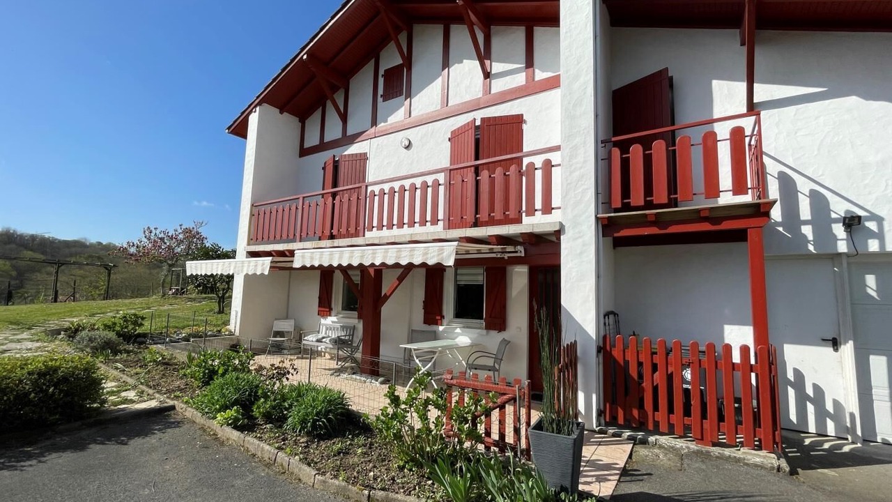 Photo of Outdoor in Villefranque