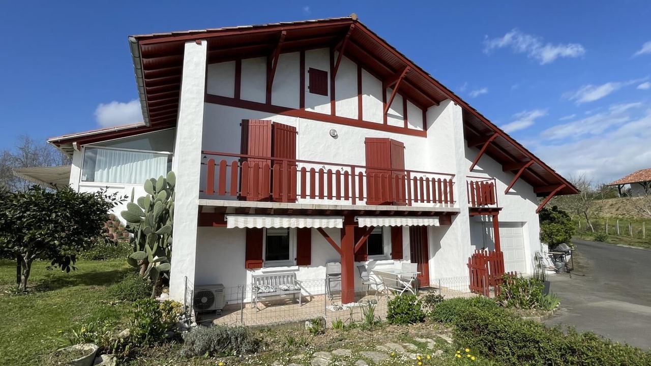 Photo of Outdoor in Villefranque