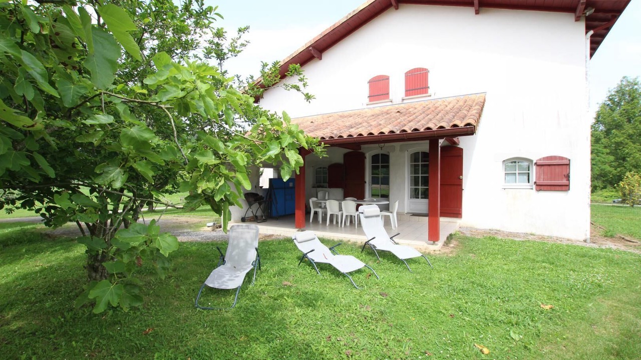 Photo of Patio Balcony in Urcuit