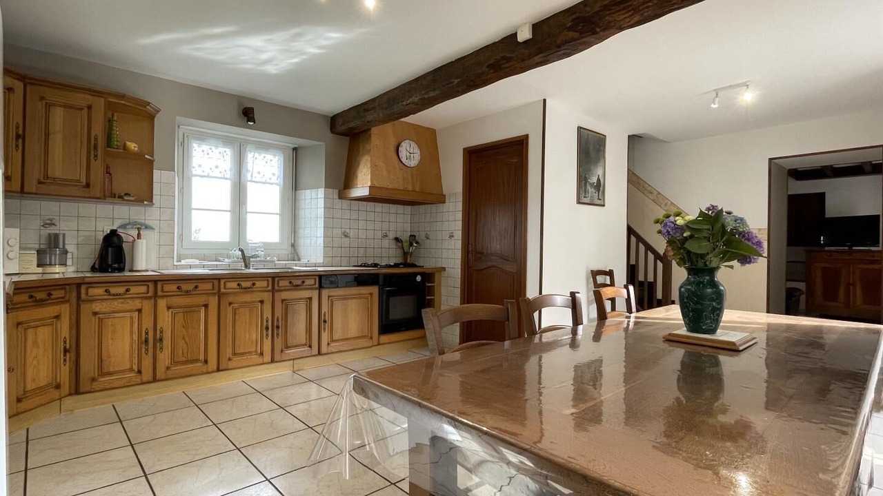 Photo of Others in Bescat