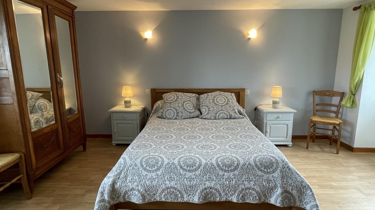 Photo of Bedroom in Bescat