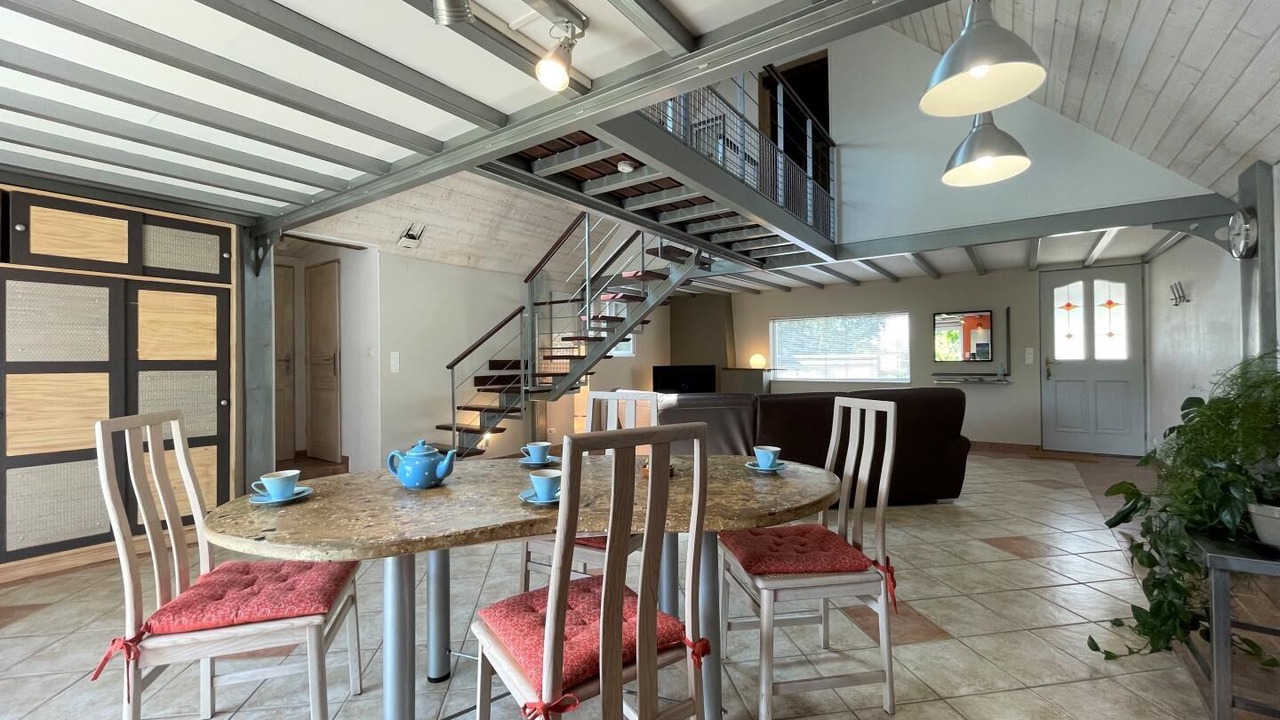 Photo of Others in Precilhon