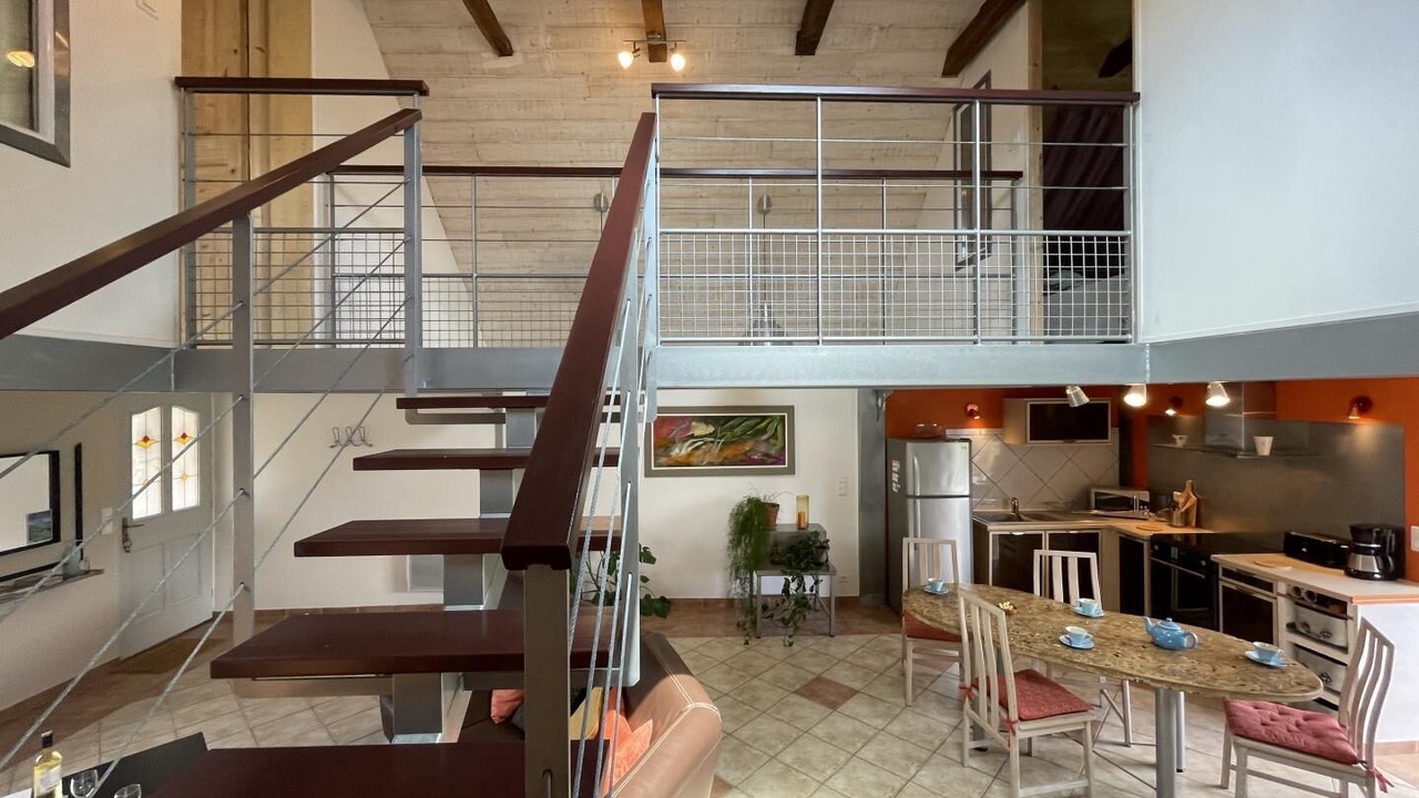 Photo of Others in Precilhon