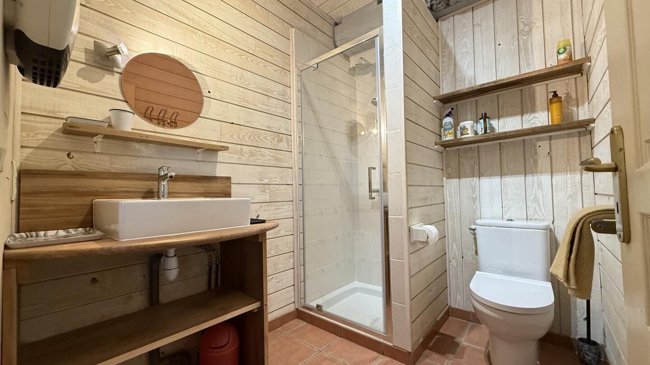 Photo of Bathroom in Espelette