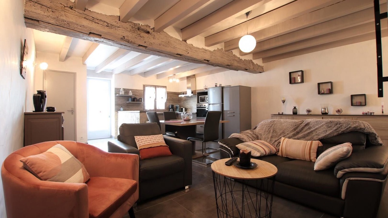 Photo of Livingroom in Sare