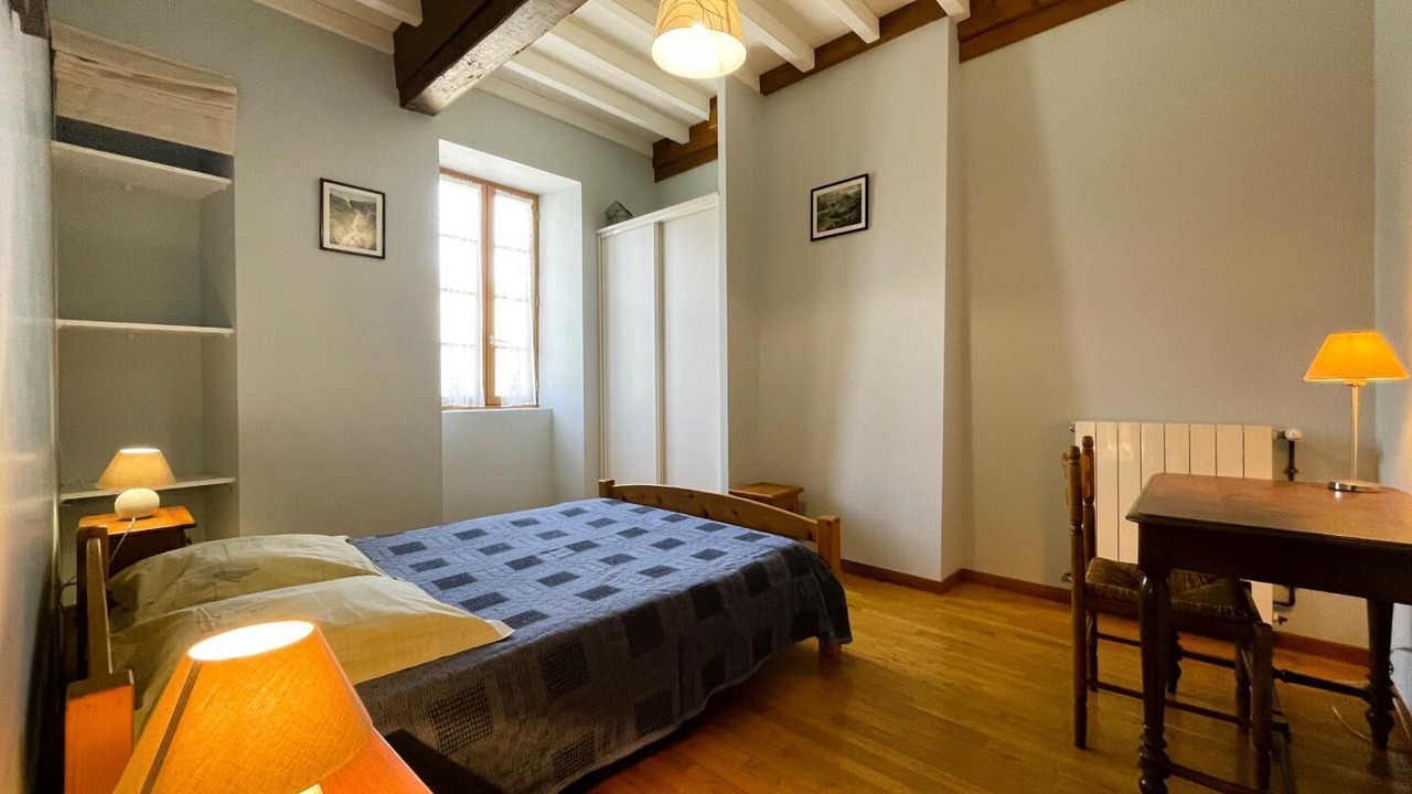 Photo of Bedroom in Boeil-Bezing