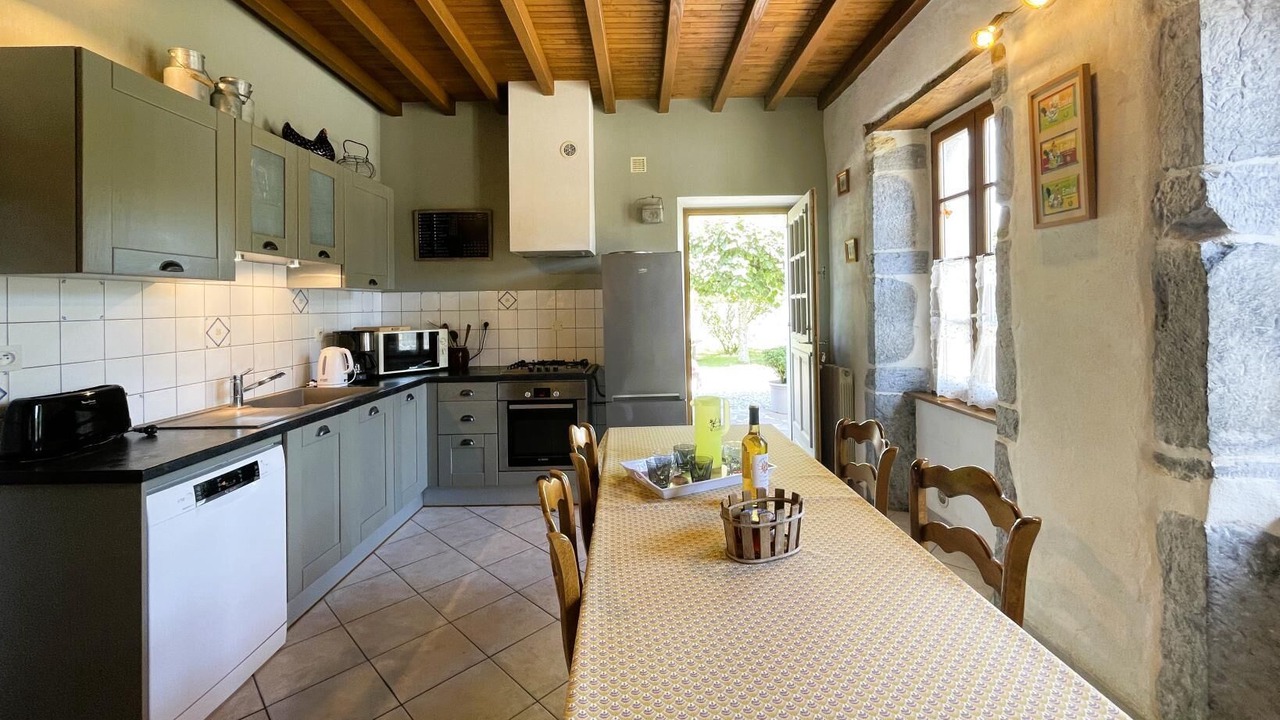 Photo of Kitchen in Boeil-Bezing