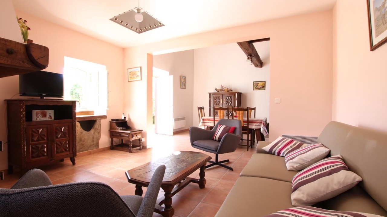 Photo of Livingroom in Larceveau-Arros-Cibits