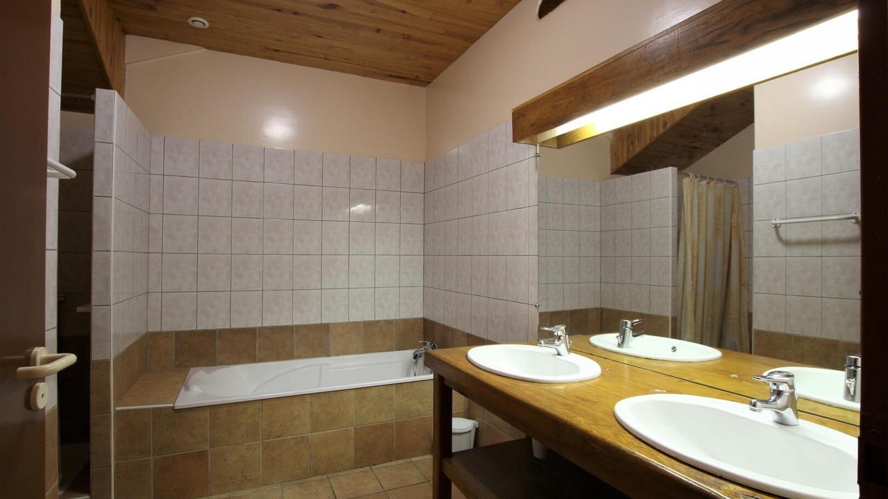 Photo of Bathroom in Saint-Girons-en-Bearn