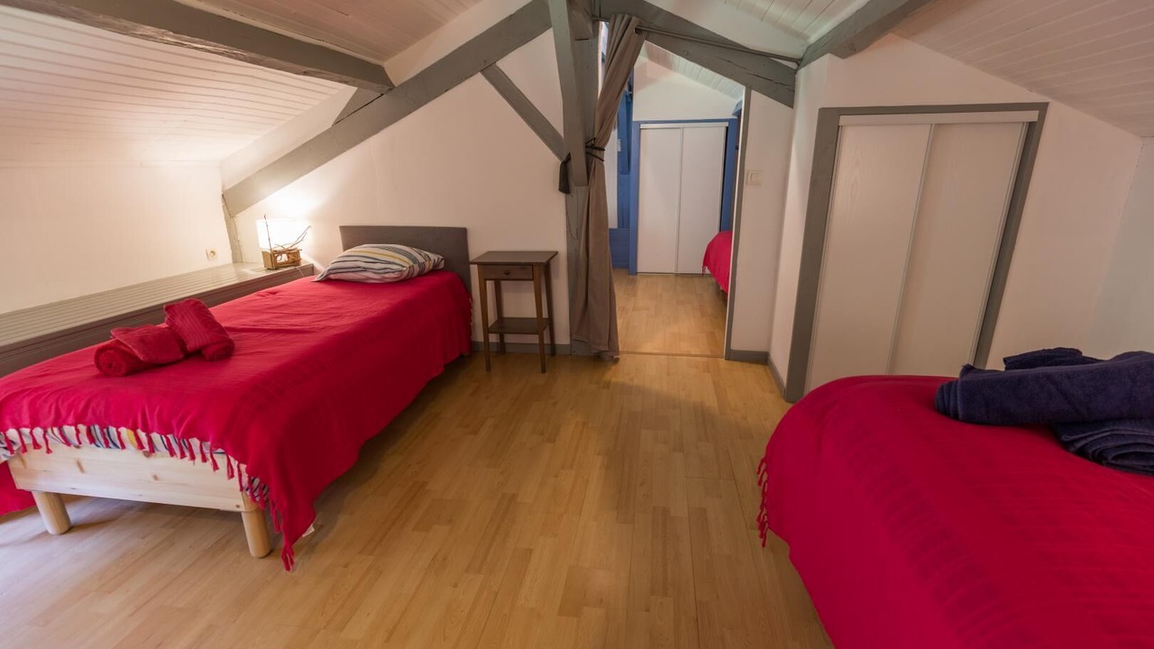 Photo of Bedroom in Belis