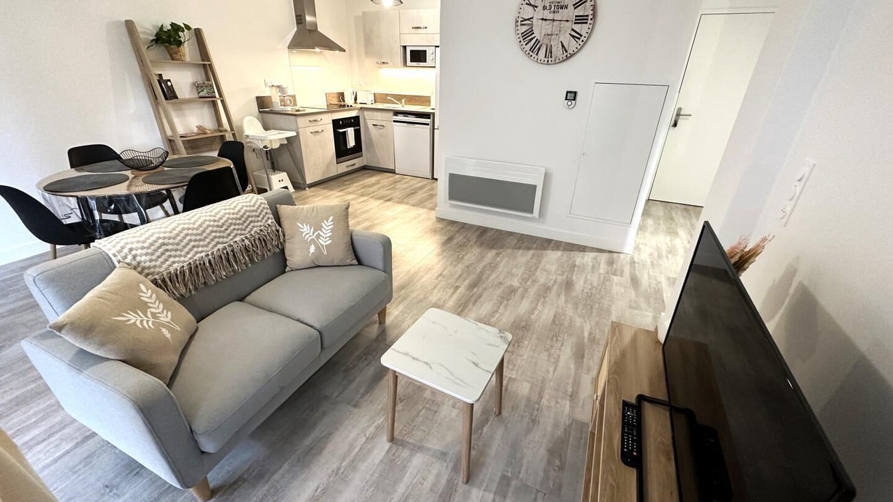 Photo of Livingroom in Dax