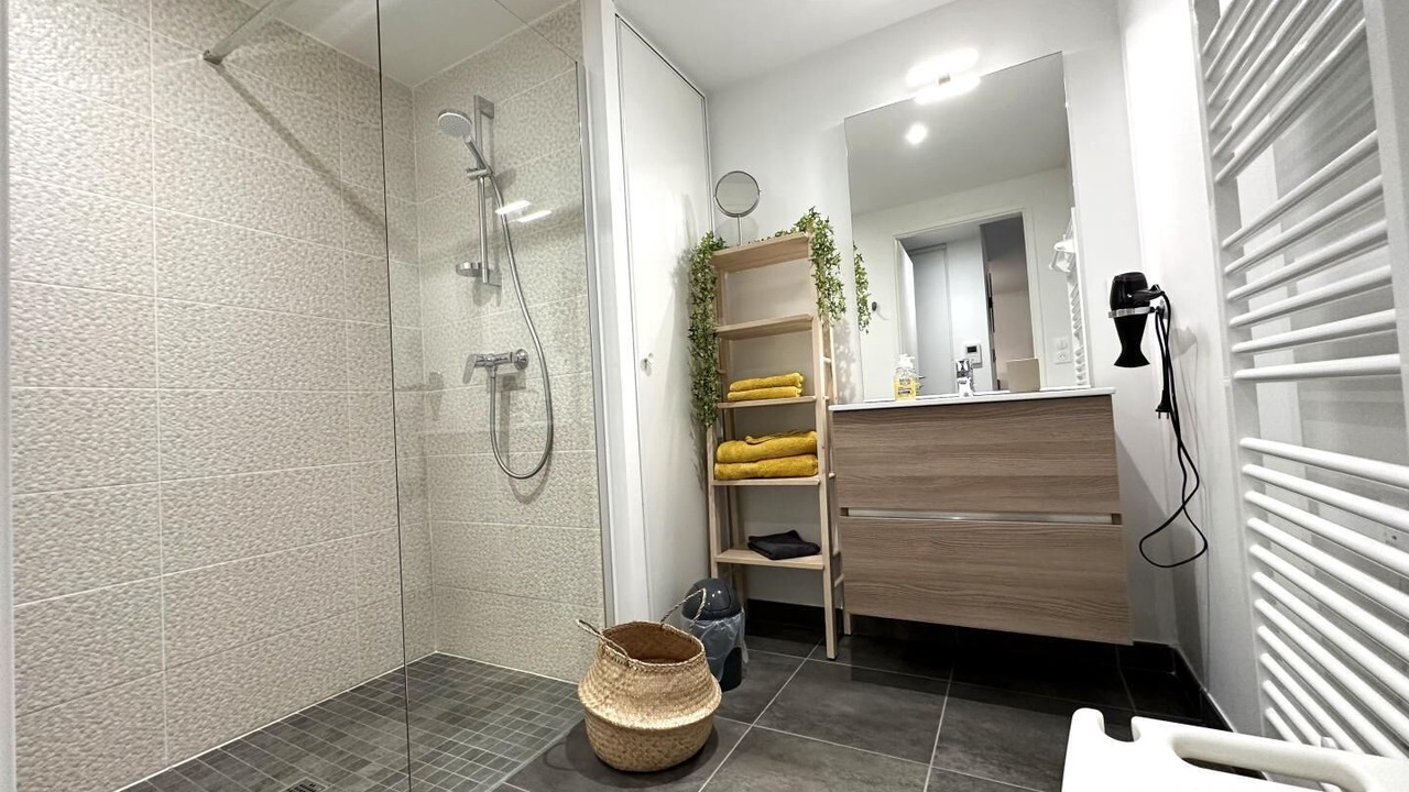 Photo of Bathroom in Dax