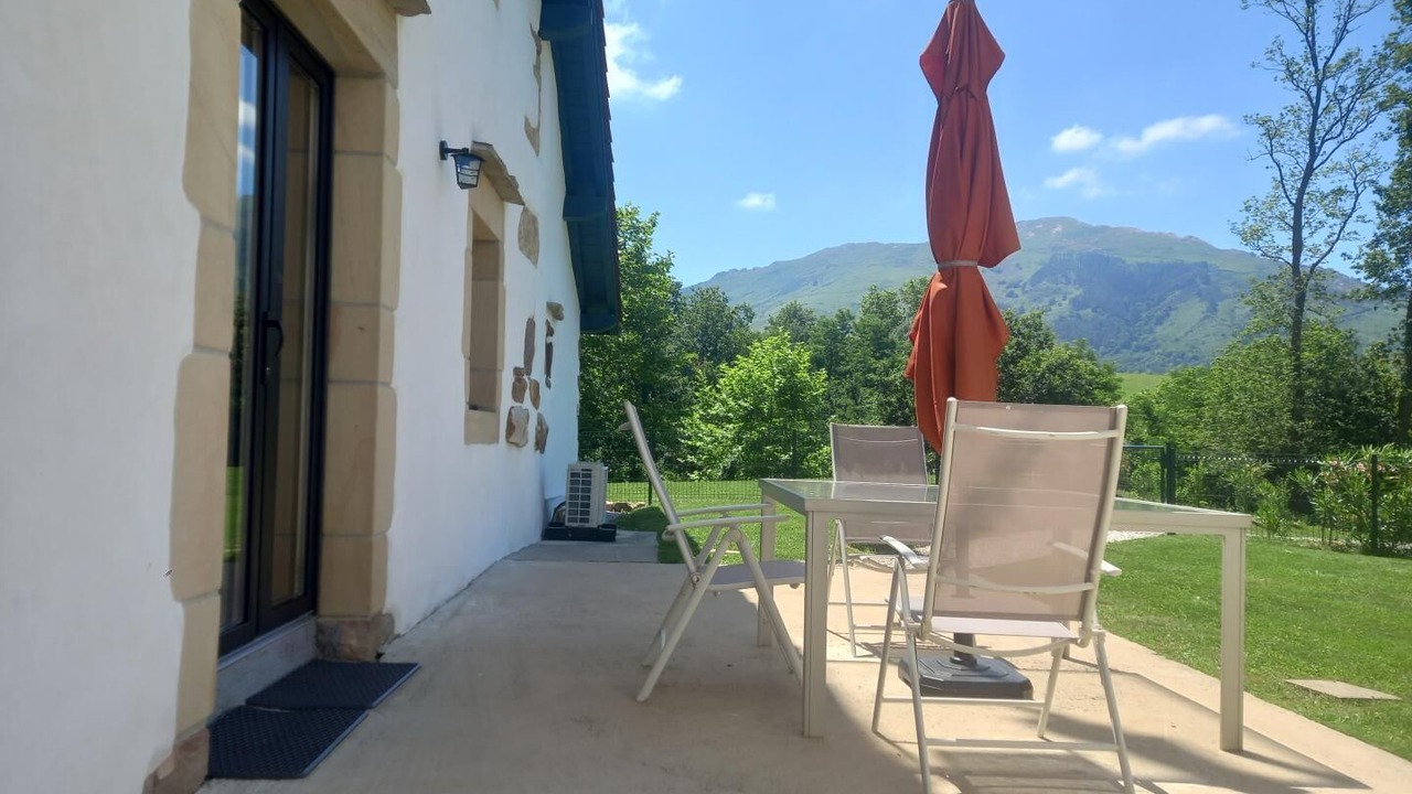 Photo of Outdoor in Sare