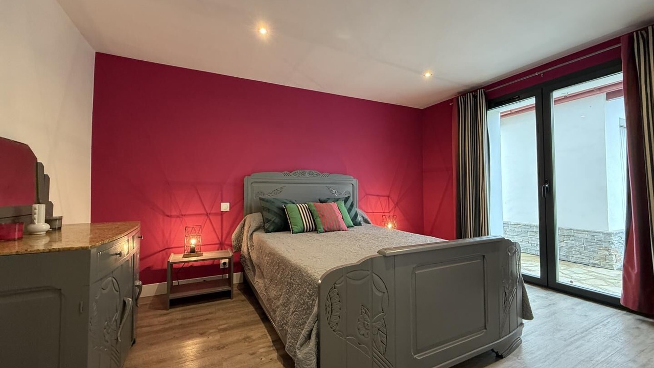 Photo of Bedroom in Souraide