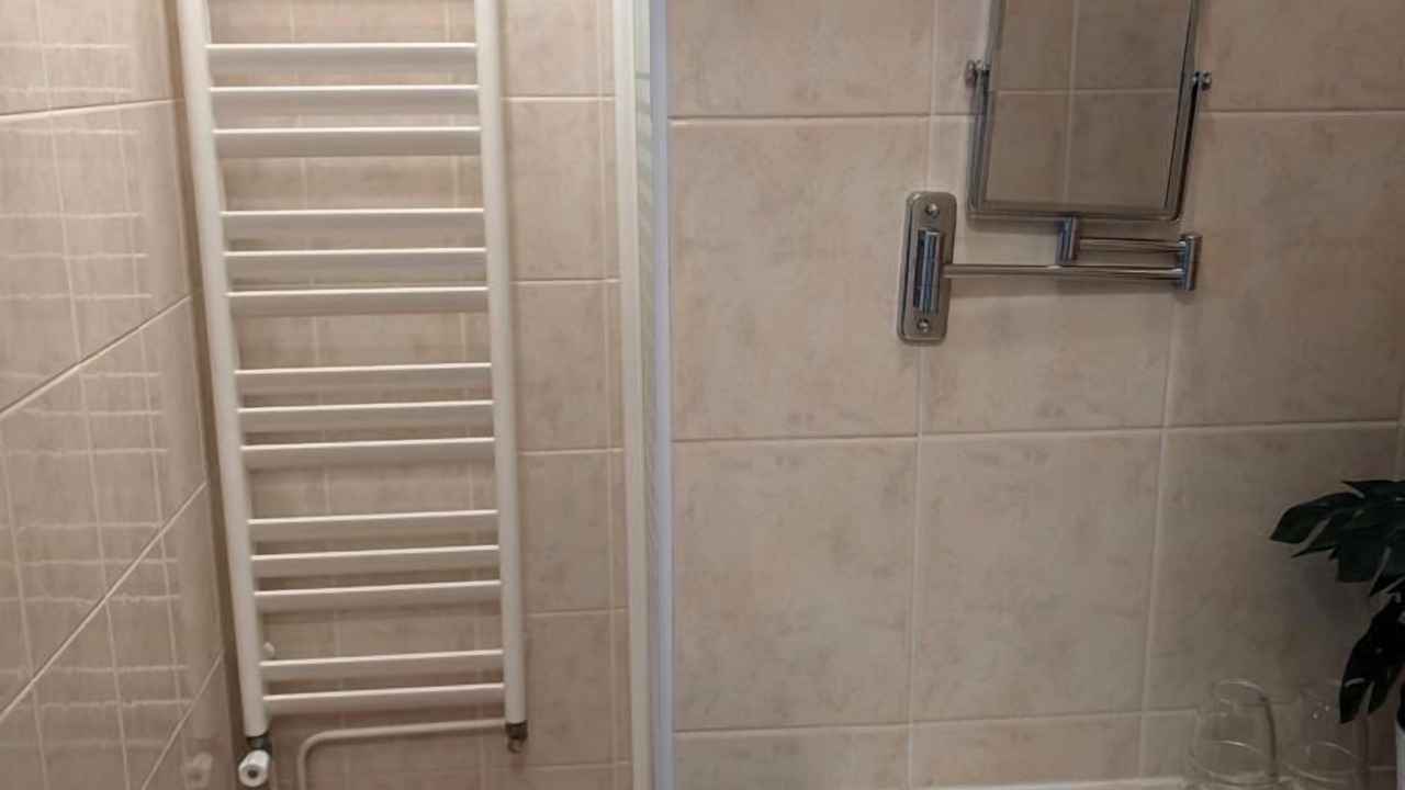Photo of Bathroom in Echalas